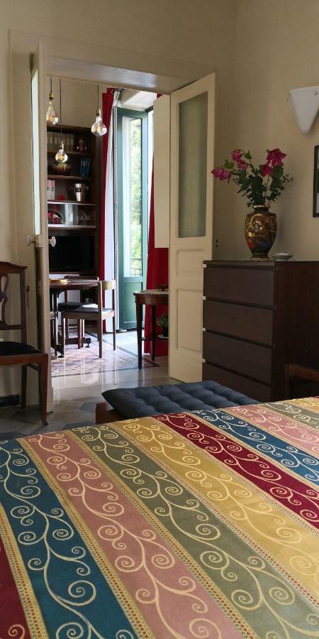 Casa Vacanze Archi Medievali Salerno Bagian luar foto