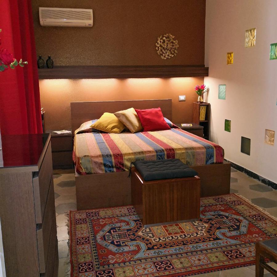 Casa Vacanze Archi Medievali Salerno Bagian luar foto